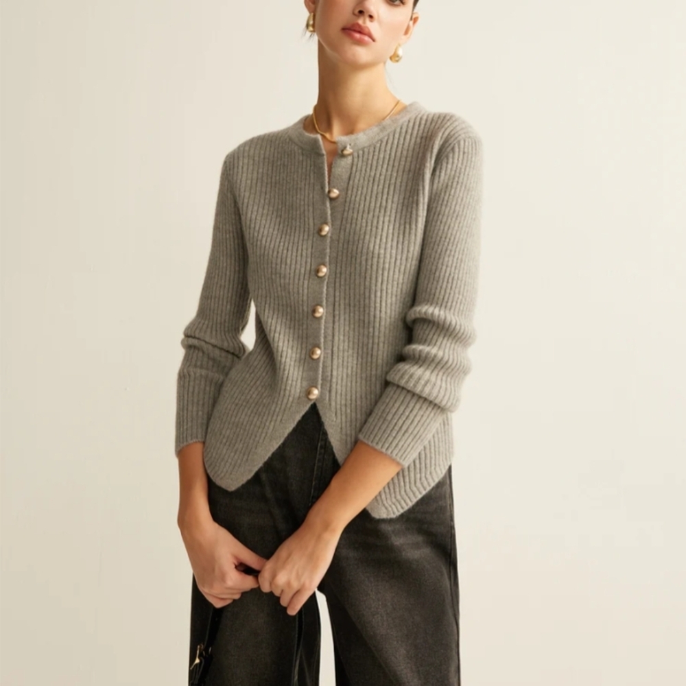 Button Down Split Cardigan - Picture 3 of 8